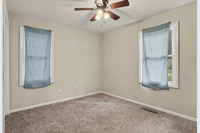 210 W Spaulding Avenue W, Battle Creek, MI 49037 - Photo 13