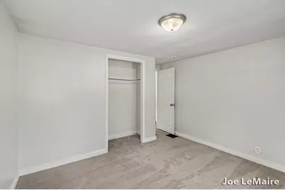 4977 Hunsberger Avenue NE, Grand Rapids, MI 49525 - Photo 15