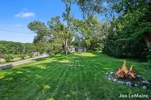 4977 Hunsberger Ave NE, Grand Rapids, MI 49525 - Photo 19