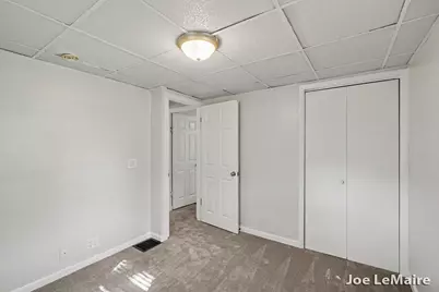 4977 Hunsberger Avenue NE, Grand Rapids, MI 49525 - Photo 13