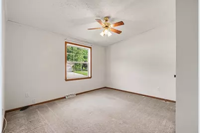 3524 Cloverfield Drive, Cedar Springs, MI 49319 - Photo 19