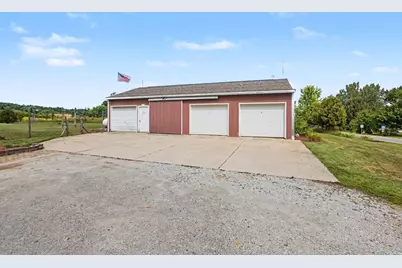10457 S Gordon Avenue, Grant, MI 49327 - Photo 31