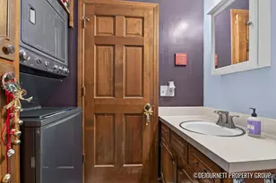 944 Village Ln, Jenison, MI 49428 - Photo 15
