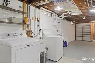 3860 Ivanrest Ave SW, Grandville, MI 49418 - Photo 39