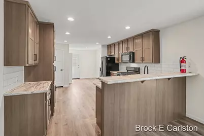 1283 E Ellis Road #27, Norton Shores, MI 49441 - Photo 5