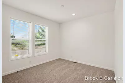 1283 E Ellis Road #27, Norton Shores, MI 49441 - Photo 7