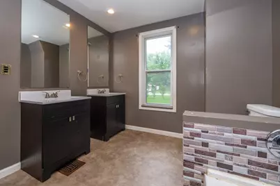 4960 Paw Paw Lake Road, Coloma, MI 49038 - Photo 19