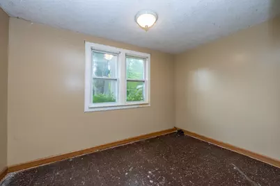 4960 Paw Paw Lake Road, Coloma, MI 49038 - Photo 11