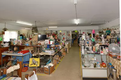37908 W Red Arrow Highway, Paw Paw, MI 49079 - Photo 27