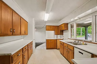 10403 S Chapin Lane, Berrien Springs, MI 49103 - Photo 11