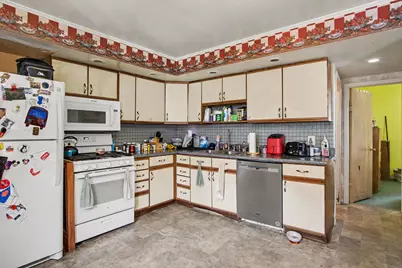 717 S Broas Street, Belding, MI 48809 - Photo 7