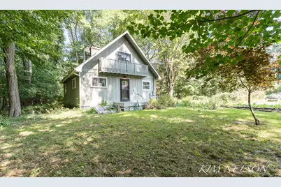 6101 South Shore Drive, Whitehall, MI 49461 - Photo 11