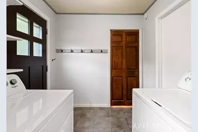 6101 South Shore Drive, Whitehall, MI 49461 - Photo 19