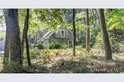 6101 South Shore Drive, Whitehall, MI 49461 - Photo 7