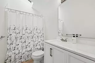 1312 Gladstone Dr SE, Grand Rapids, MI 49506 - Photo 19