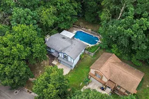 1312 Gladstone Dr SE, Grand Rapids, MI 49506 - Photo 3