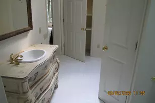 741 W Center St, Douglas, MI 49406 - Photo 3