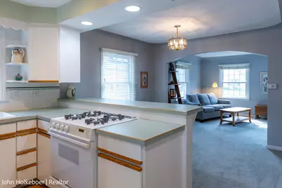 2226 College Avenue SE, Grand Rapids, MI 49507 - Photo 9
