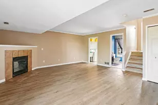 7365 Maplelawn Dr, Ypsilanti, MI 48197 - Photo 9