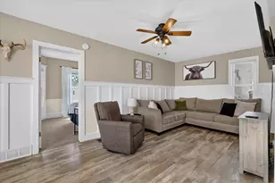 307 W Washington Ave, Zeeland, MI 49464 - Photo 27
