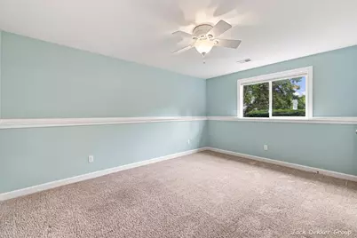 509 Hunters Run Circle, Holland, MI 49423 - Photo 41