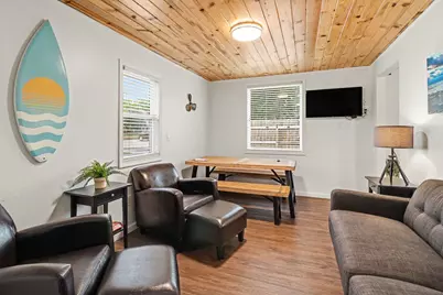 414 E Ludington Avenue, Ludington, MI 49431 - Photo 23