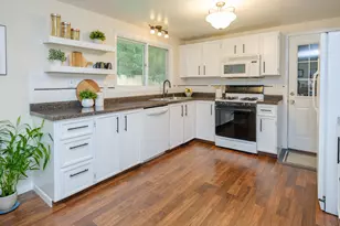 4823 Briarhill Dr, Portage, MI 49024 - Photo 9