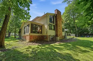 21542 Beauford Ct, Farmington Hills, MI 48167 - Photo 43