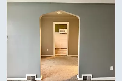 11566 Sanford Avenue, Detroit, MI 48205 - Photo 5