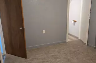 1918 Franklin St, Muskegon, MI 49441 - Photo 13