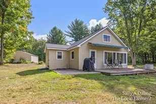 3365 Riverview Dr, Hersey, MI 49639 - Photo 5