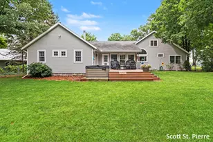 6635 S Shore Dr, Whitehall, MI 49461 - Photo 23