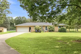 9557 Cleveland Ave, Baroda, MI 49101 - Photo 3
