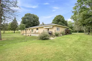 9557 Cleveland Ave, Baroda, MI 49101 - Photo 39