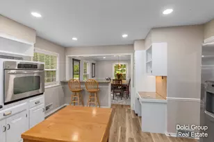 2115 Romence St NE, Grand Rapids, MI 49503 - Photo 9