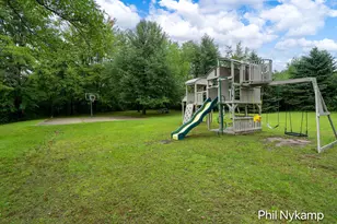 3431 Clear View Dr, Holland, MI 49424 - Photo 11