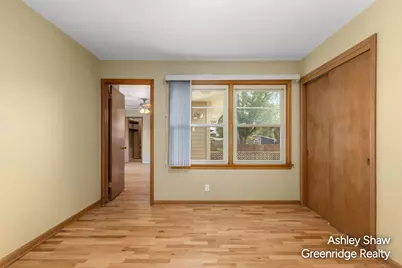 750 Pine Avenue, Holland, MI 49423 - Photo 9