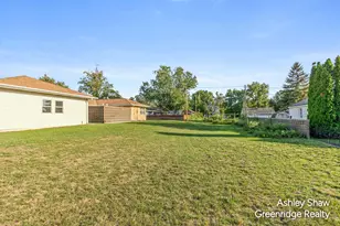 750 Pine Ave, Holland, MI 49423 - Photo 23