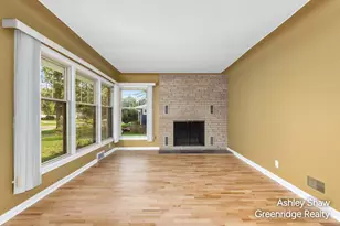 750 Pine Ave, Holland, MI 49423 - Photo 3