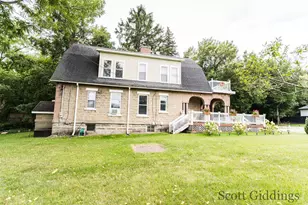 205 S Lincoln St, Stanton, MI 48888 - Photo 7