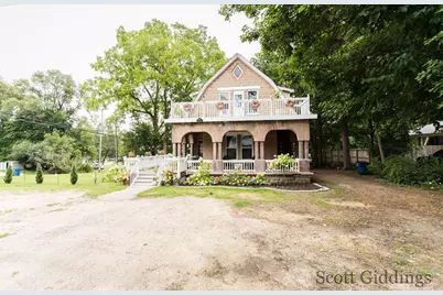 205 S Lincoln Street, Stanton, MI 48888 - Photo 3