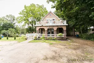 205 S Lincoln St, Stanton, MI 48888 - Photo 3