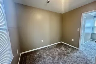 22464 Rein Ave, Eastpointe, MI 48021 - Photo 15