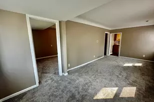 22464 Rein Ave, Eastpointe, MI 48021 - Photo 9