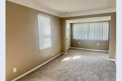 22464 Rein Avenue, Eastpointe, MI 48021 - Photo 7