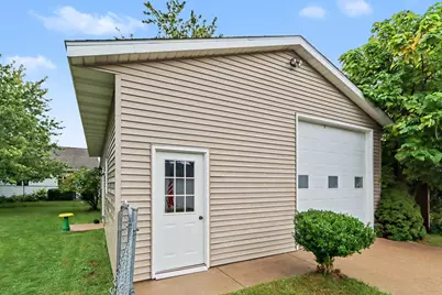 11334 E Shore Drive, Delton, MI 49046 - Photo 21