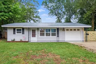 735 White Pigeon Rd, Constantine, MI 49042 - Photo 1