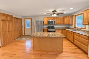 1953 Superior Dr, Nashville, MI 49073 - Photo 9