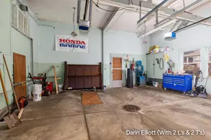 223 S Pearl St, Belding, MI 48809 - Photo 37