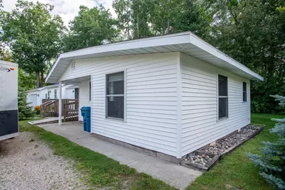 104 Dale Drive, Houghton Lake, MI 48629 - Photo 19